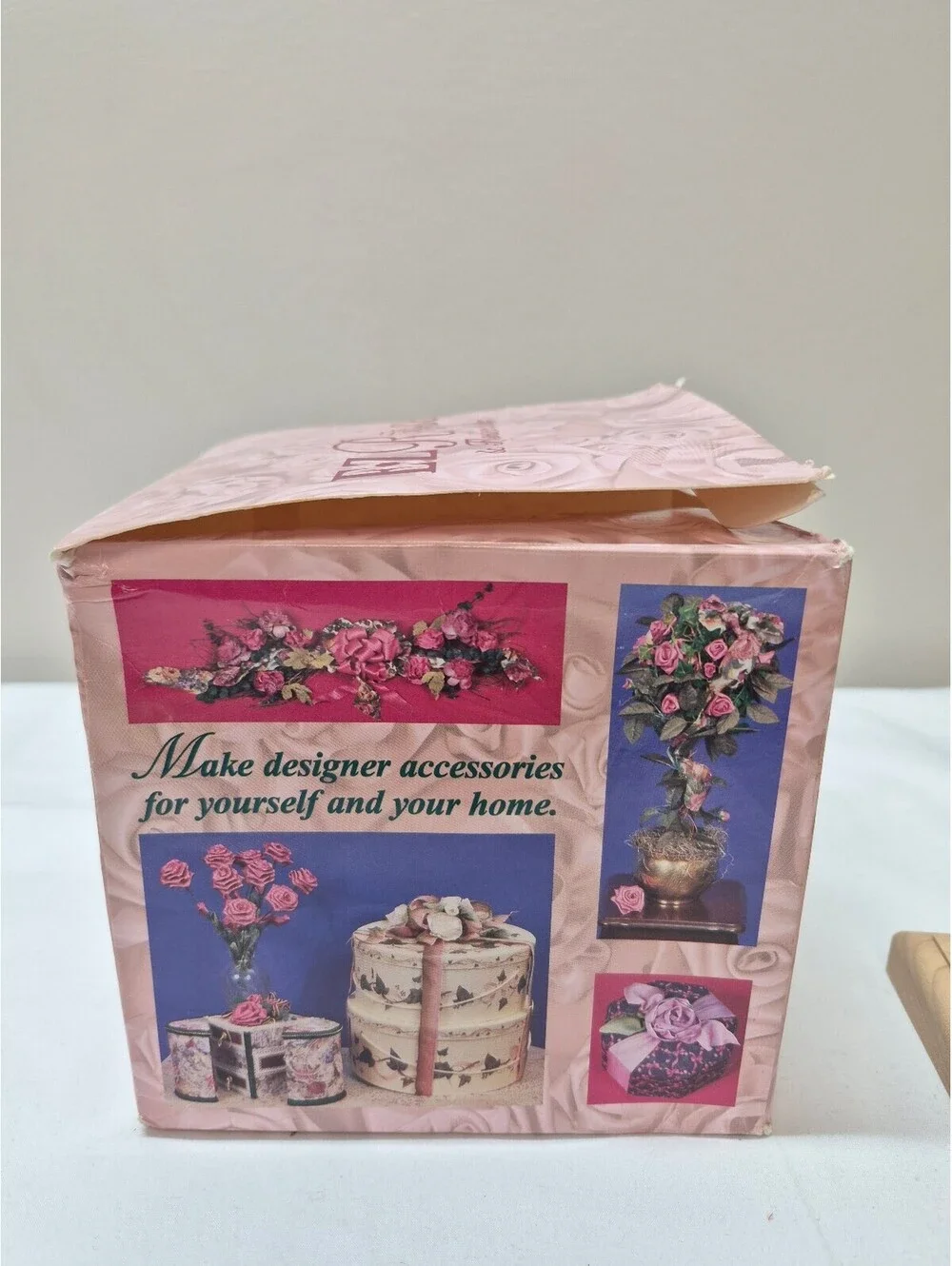 E-Z Rose & Flower Maker Vintage Ribbon Craft Tool with Original Box J28
